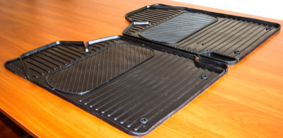 Килим автомобільний універсальний UN-2 передні  (2 шт)